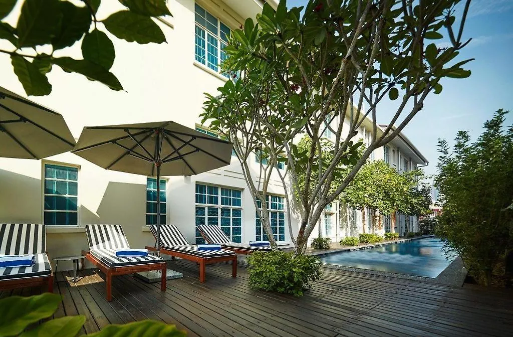 The Edison George Town Hotel