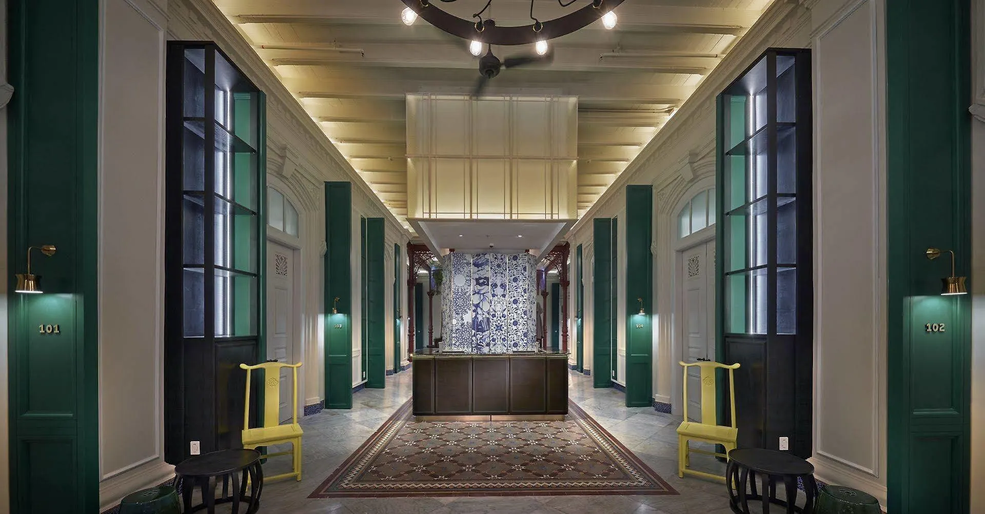 The Edison George Town Hotel