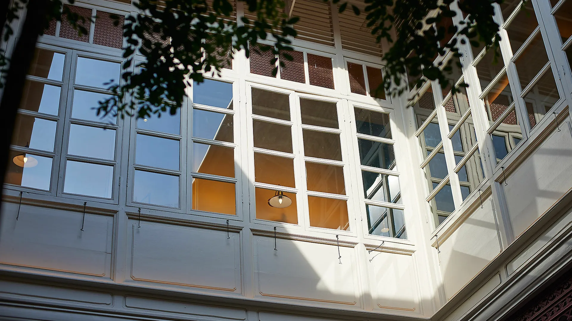 The Edison George Town Hotel